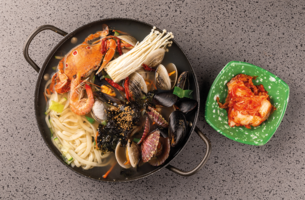 해물칼국수